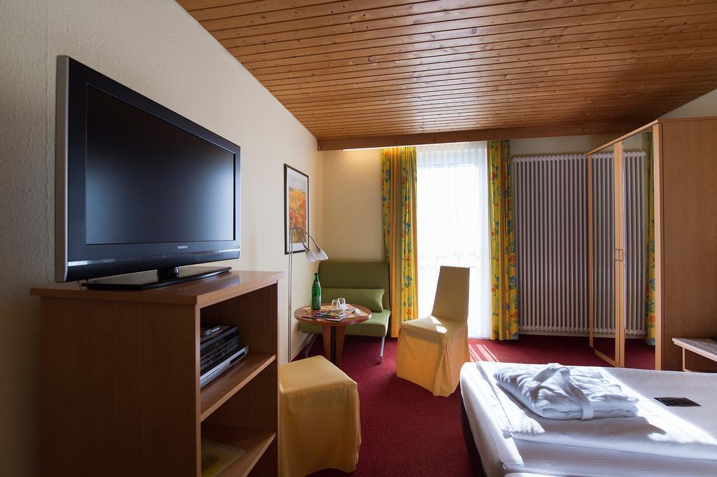 Hotel Garni Elegant Willingen  Szoba fotó